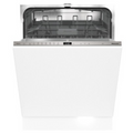 Lave-vaisselle Hisense HV662C60 avec porte ouverte, intérieur spacieux et paniers amovibles, vue de face.