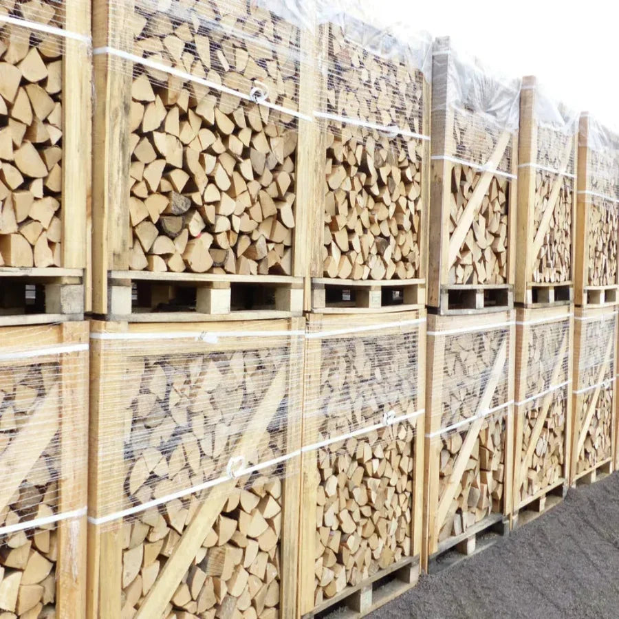 Grünwaren Eichen Brennholz 1 RM / 1,6 SRM – 30–32 cm – 476 kg
